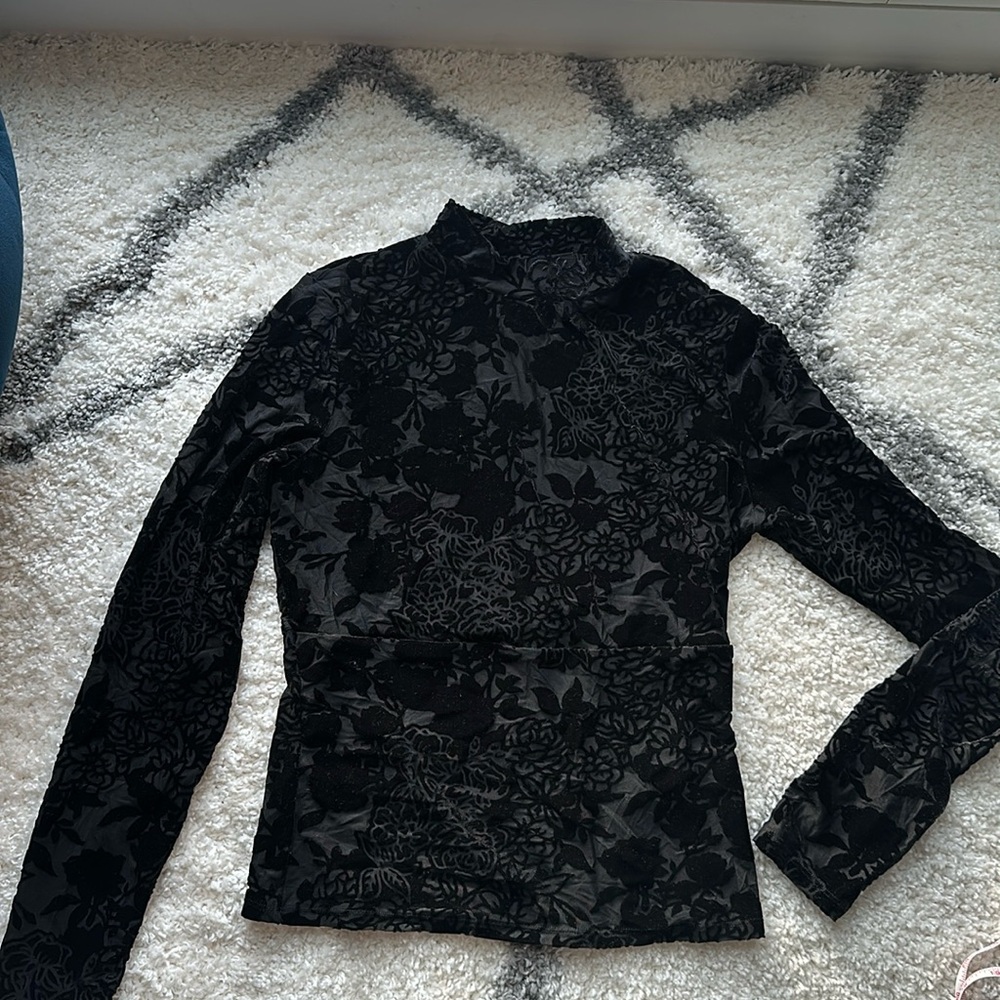 Guess black velvety top with mock neck